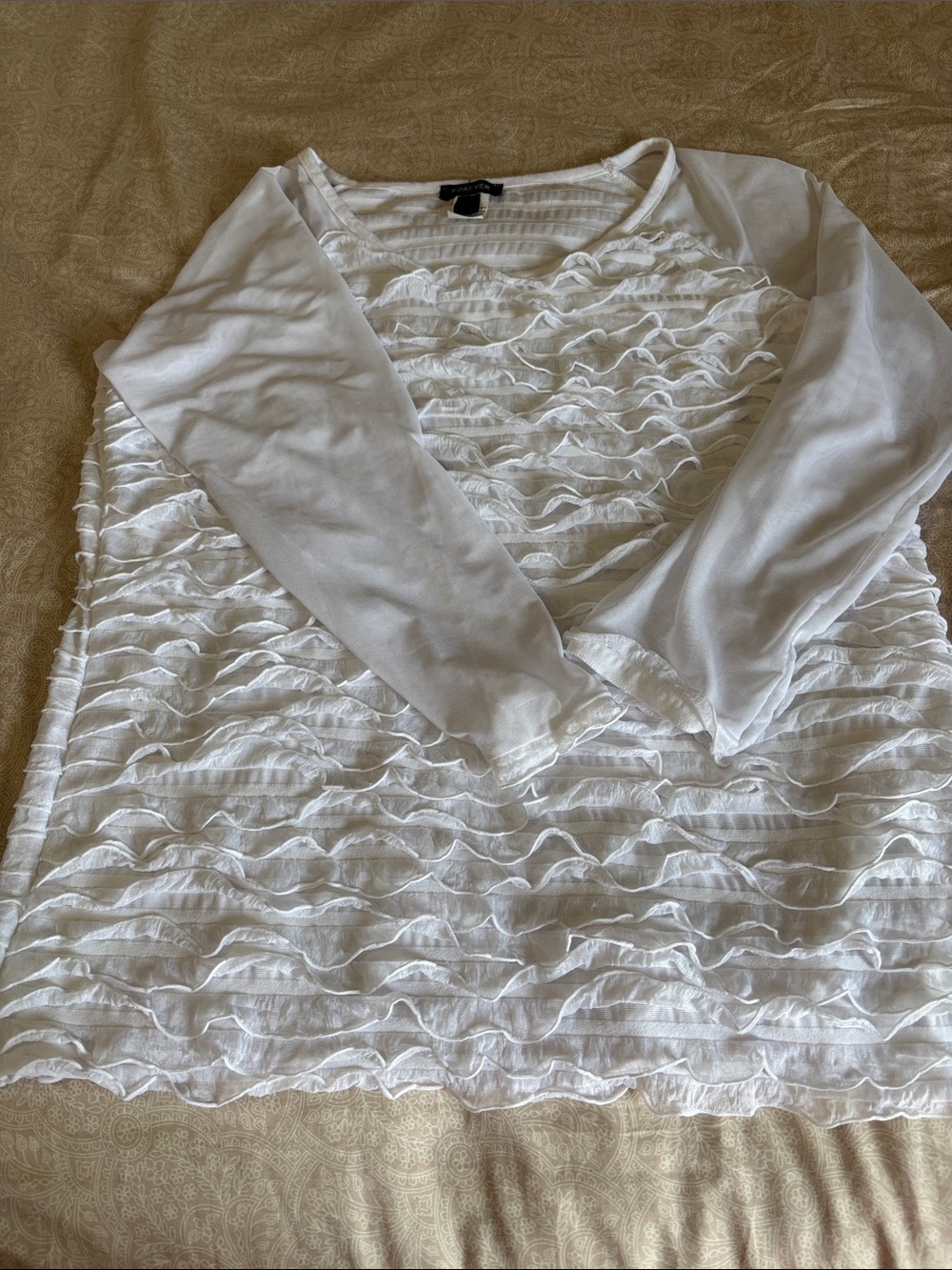Forever Women’s White Ruffle Long-Sleeve Top